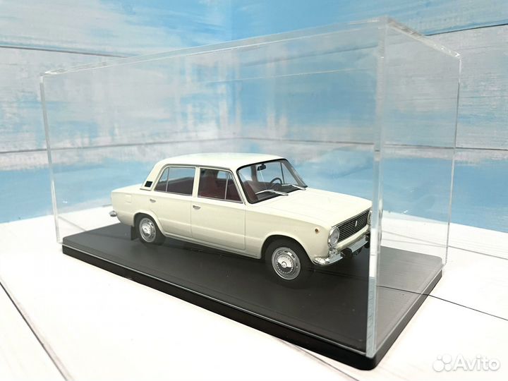 Модель ваз 2101 (fiat 124 ) 1:24 металл