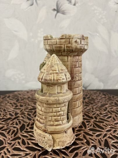 Замок грот в отличном состоянии для аквариума