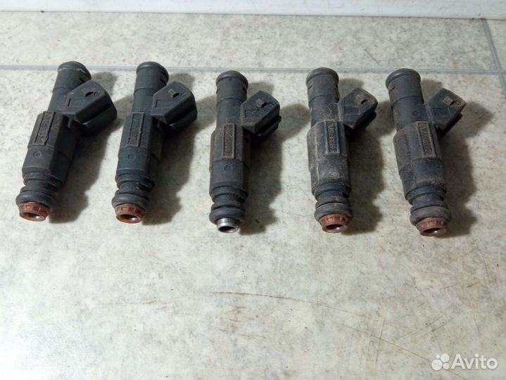 Форсунка Ford Focus 1 0280155819