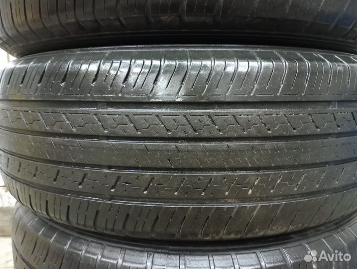 Dunlop Grandtrek ST30 225/65 R17 102H