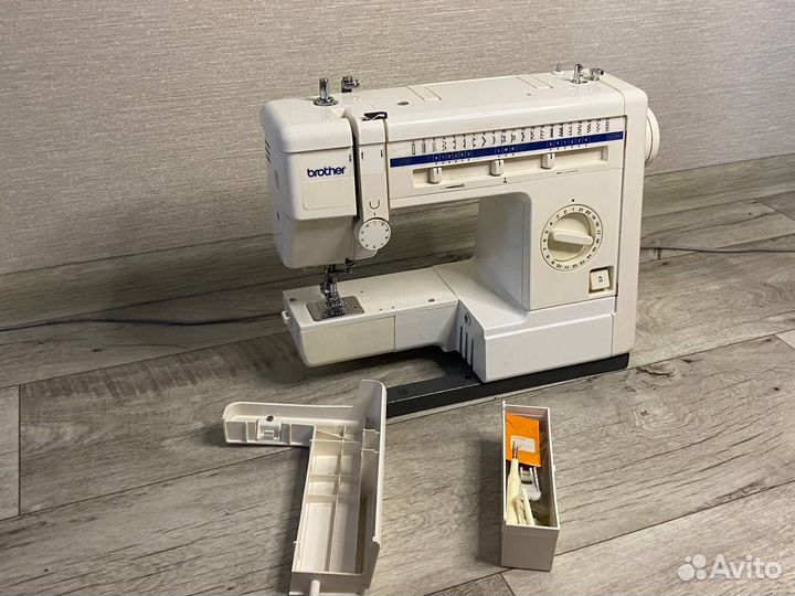 Швейная машинка brother