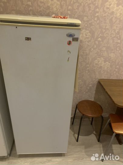 Холодильник б/у