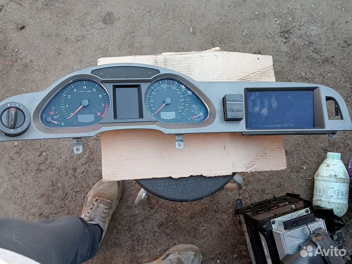 Панель приборов ауди А6с6 в сборе