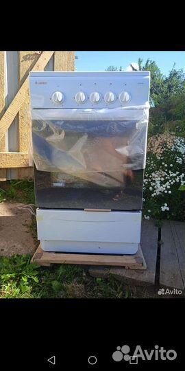 Продам новую газовую плиту Гефест