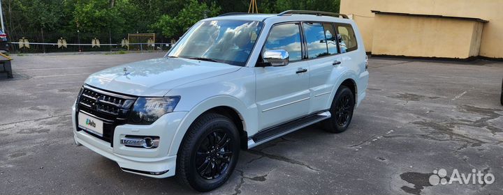 Mitsubishi Pajero 3.8 AT, 2019, 23 км