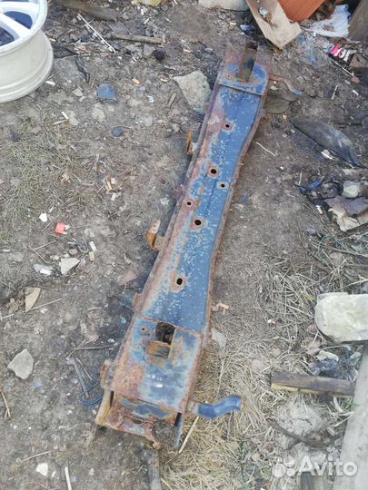 Усилитель бампера заднего Киа Рио 1