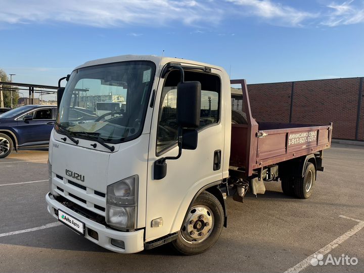 Isuzu Elf (N-series), 2010