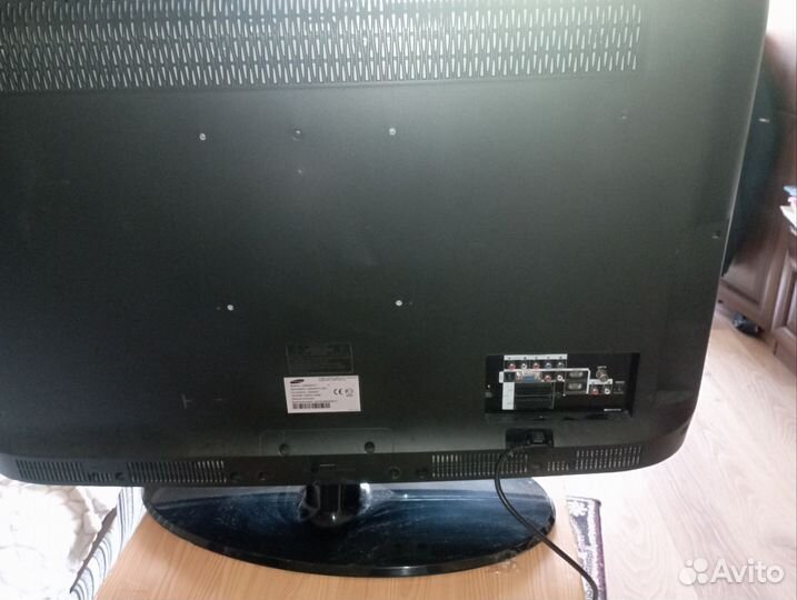 40* Телевизор samsung LE40A451C1XRU