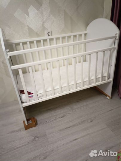 Кроватка детская + матрас новый