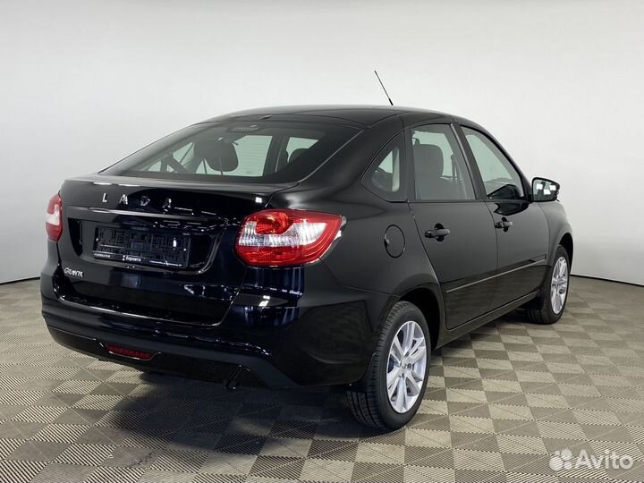LADA Granta 1.6 МТ, 2023