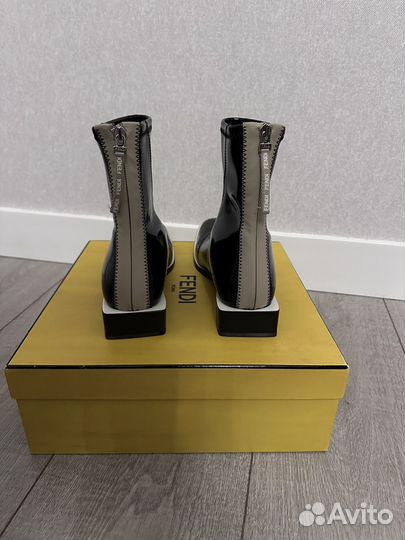 Fendi Ботинки женские размер 37,5