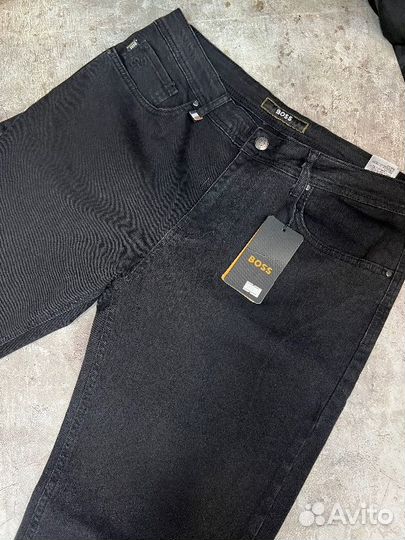 Джинсы Boss