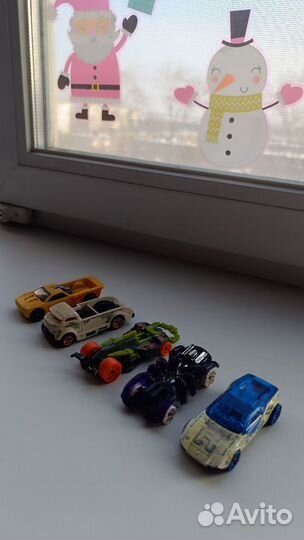 Hot wheels машинки