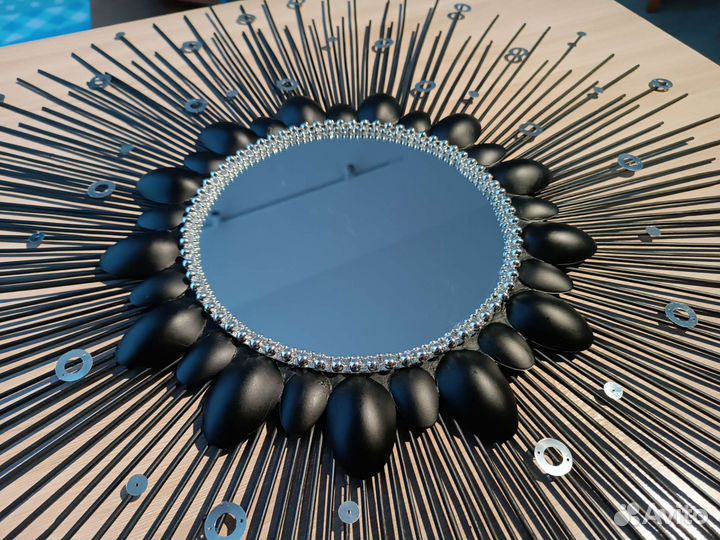 Зеркало солнце декоративное. Подарок