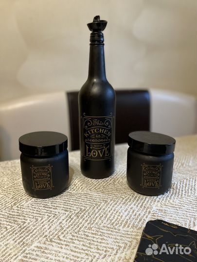 Набор кухонных принадлежностей и детский кулер