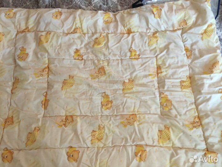 Одеяло, плед, подушка в кроватку