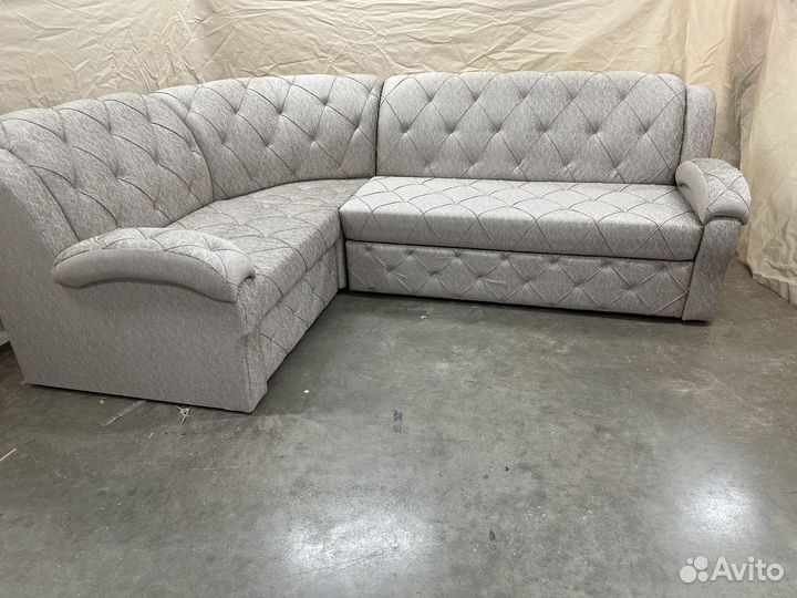 Угловой диван новый