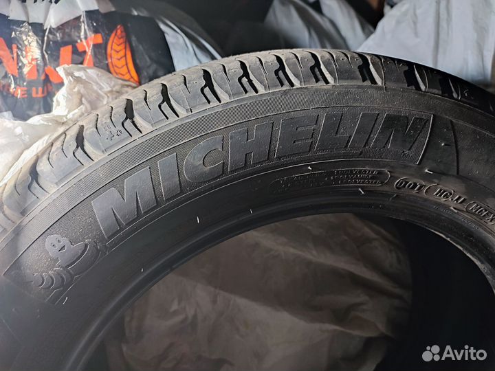 Michelin Latitude Tour HP 235/55 R17