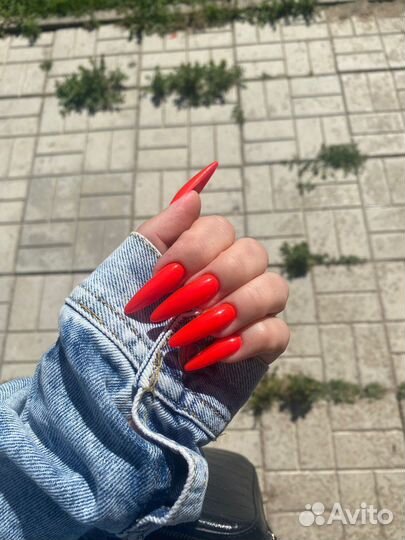 Маникюр и педикюр