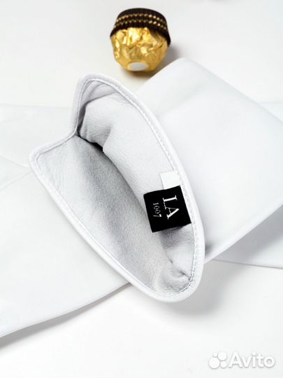 Белые длинные кожаные перчатки 