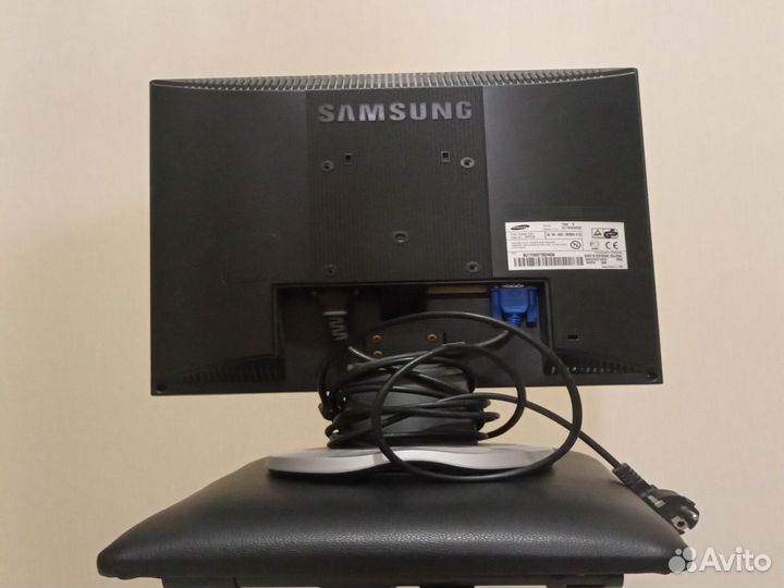 Монитор Samsung 17 дюймов
