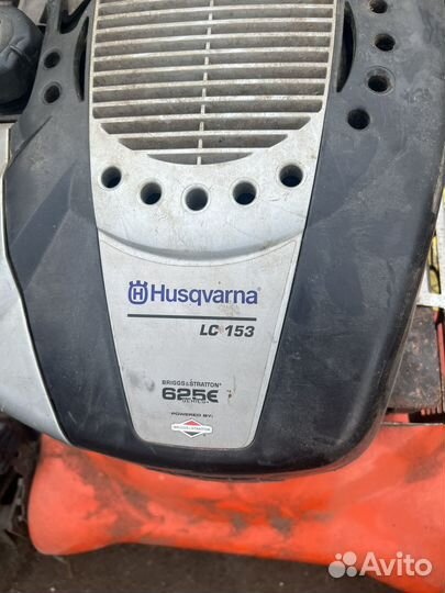 Газонокосилка бензиновая Husqvarna LC153