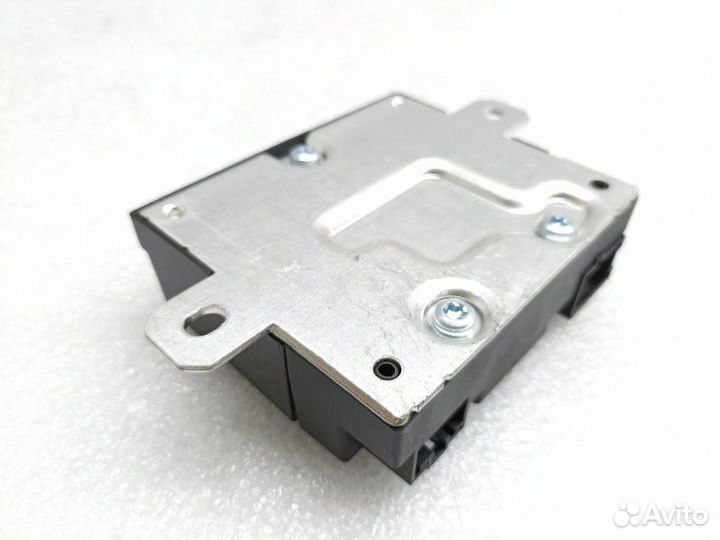 Блок управления топливным насосом Mercedes-Benz