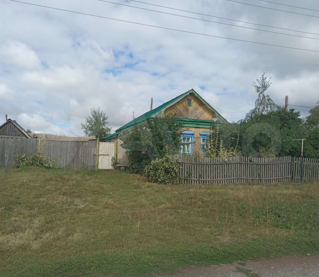 Дом 38 м² на участке 15,1 сот.