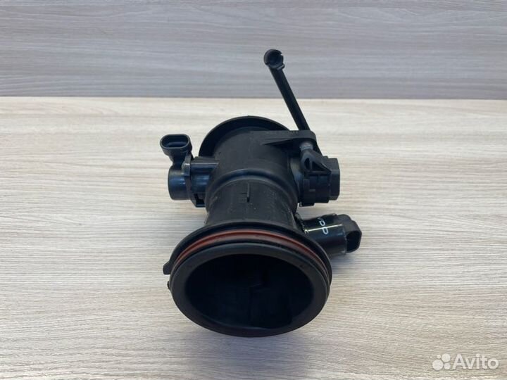Дроссельная заслонка Renault Sandero