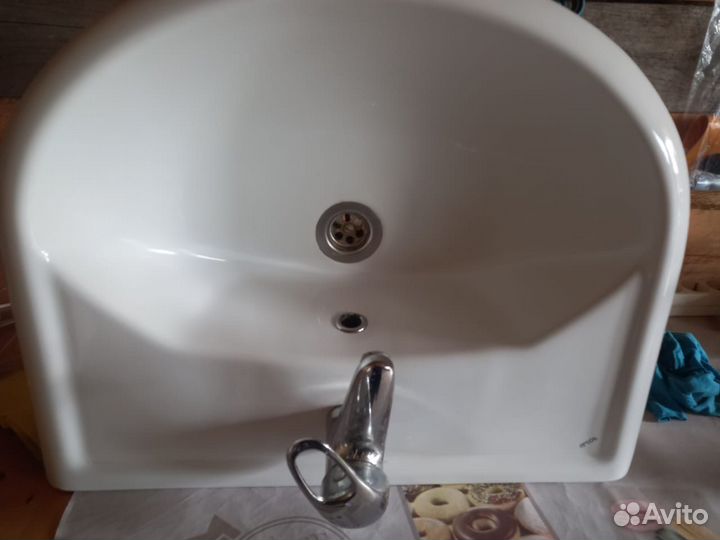 Раковина в ванную с тумбой б/у