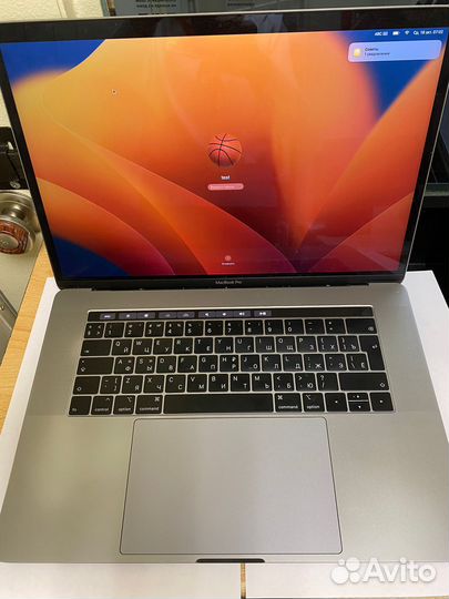 Ноутбук Apple MacBook Pro 15 (2018)