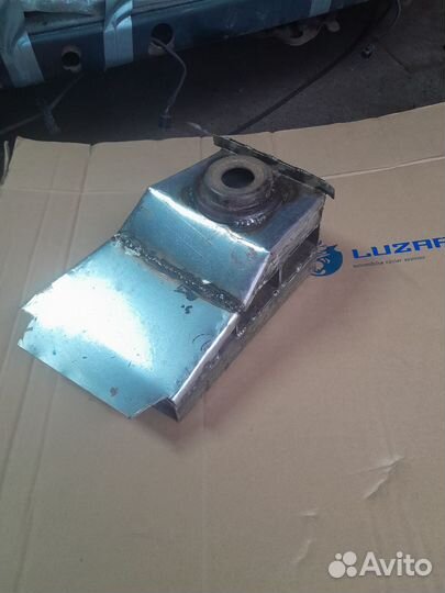 Передние усилен поддомкратники mercedes vito 639