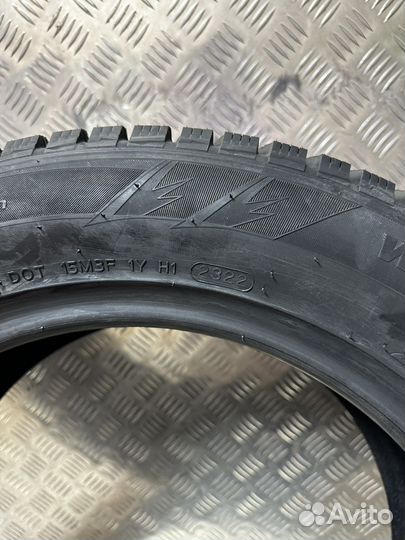 Hankook Winter I'Pike RS2 W429 235/55 R17 103T