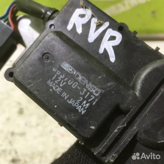 Моторчик заслонки отопителя Митсубиси рвр Н23В