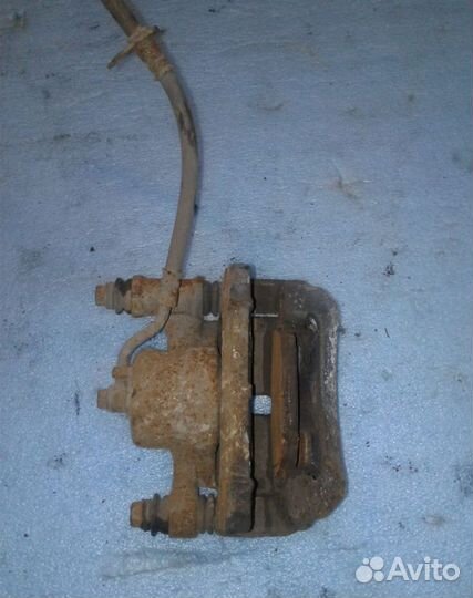 Суппорт передний пиканто 2