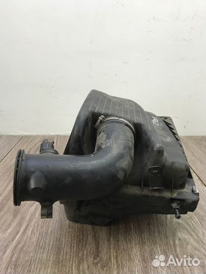 Корпус воздушного фильтра Opel Astra G Z16SE 2003