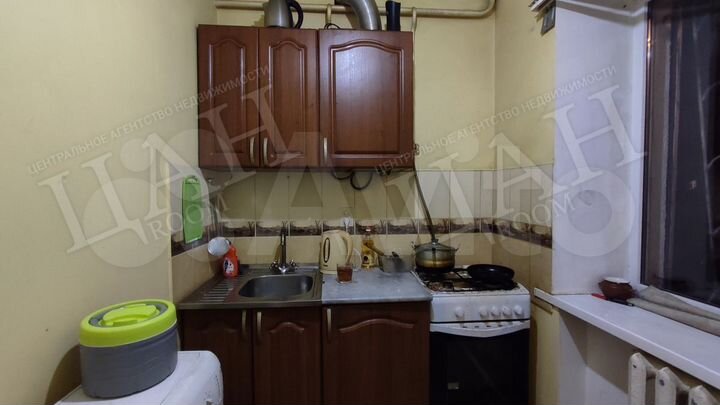 3-к. квартира, 40,7 м², 1/3 эт.