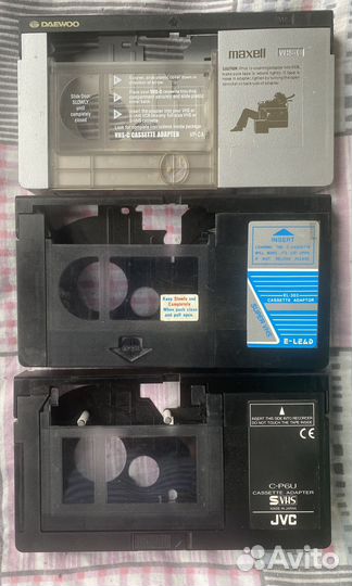 Адаптер для видеокассет vhs-c