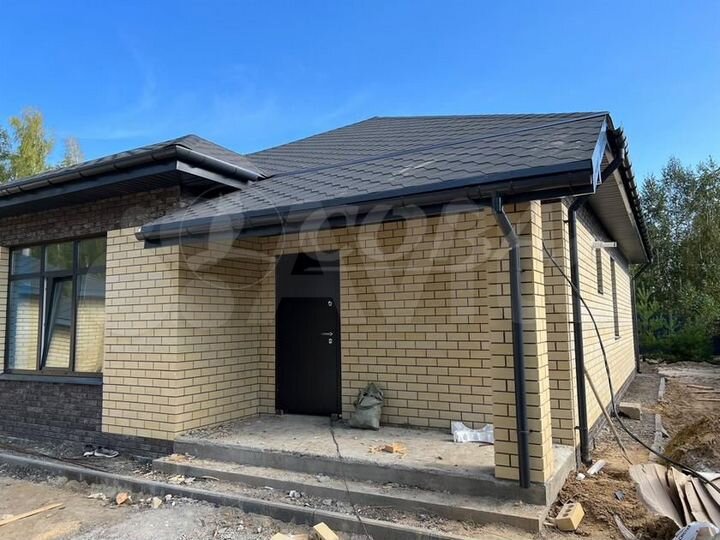 Дом 100 м² на участке 8 сот.