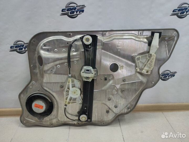 Стеклоподъемный механизм задний левый