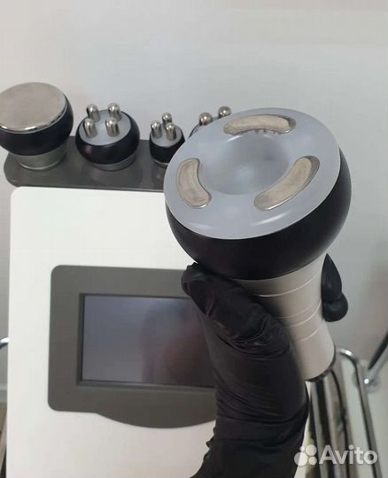 Аппаратный вакуумный массаж тела и лица