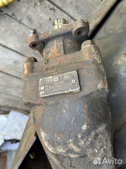 Гидронасос аксиально поршневой