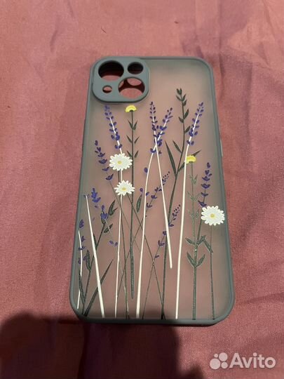 Чехол на iPhone 13