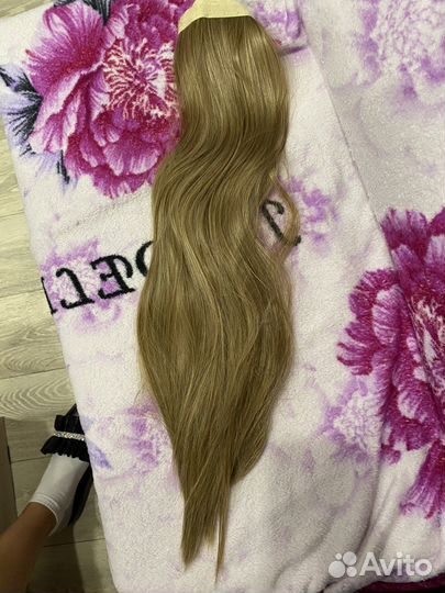 Хвост на заколке