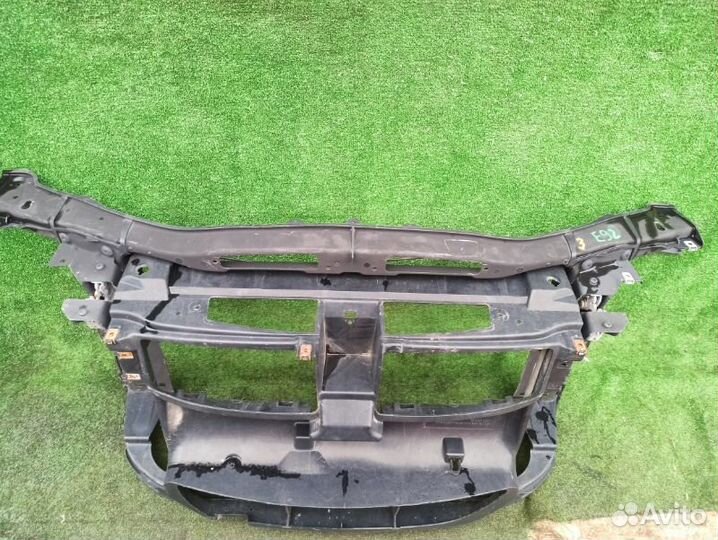 Передняя панель/телевизор Bmw 335I E90 N55 2011