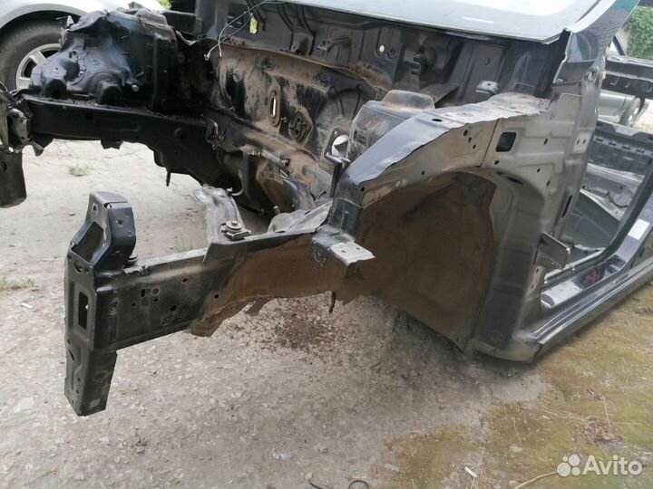 Лонжерон Hyundai solaris Лев