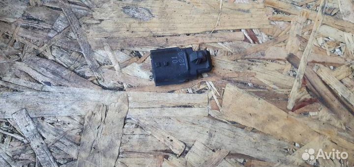 Датчик температуры воздуха Nissan Qashqai (J10) 2