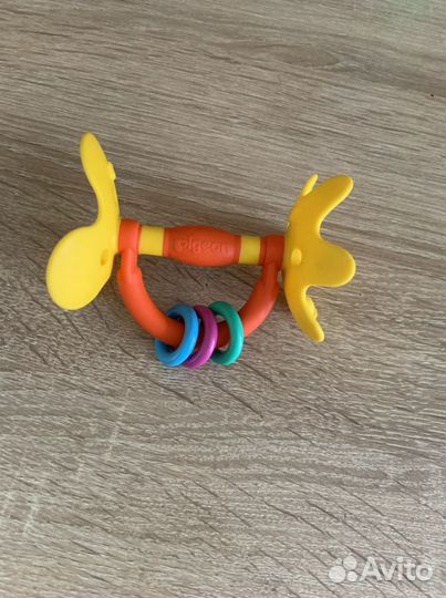Погремушка прорезыватель