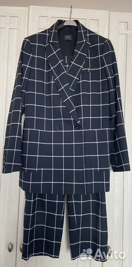 Костюм бриджи и пиджак Mark&Spenser 48p