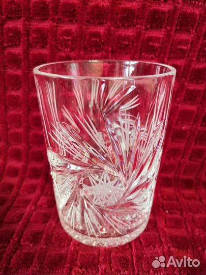 Хрустальные стаканы